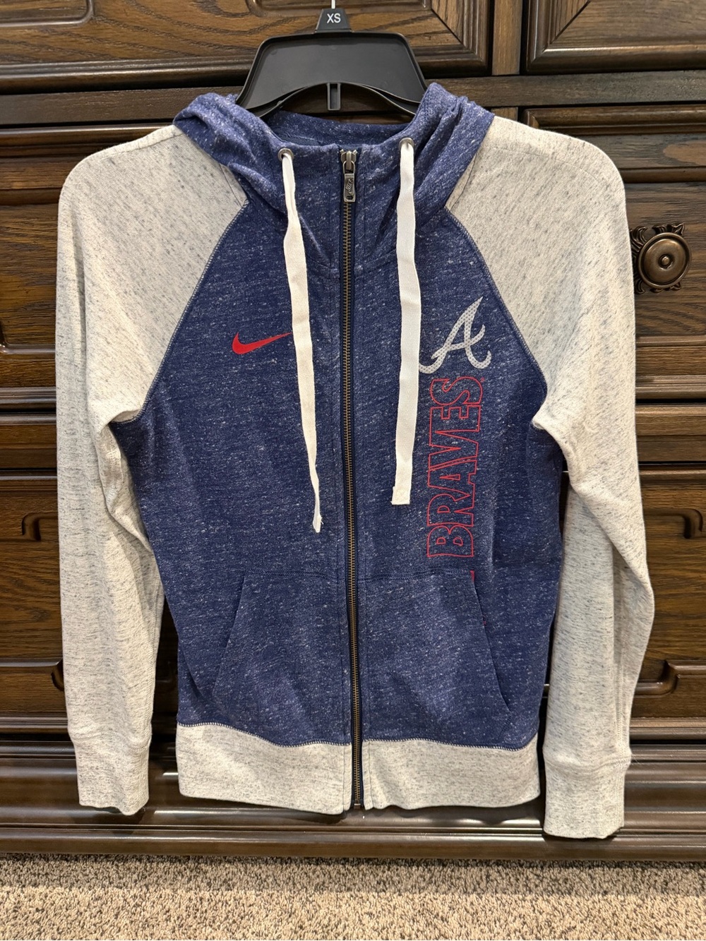 Nike Navy, Gray & Red Atlanta Braves Full-Zip Hoodie S/XS